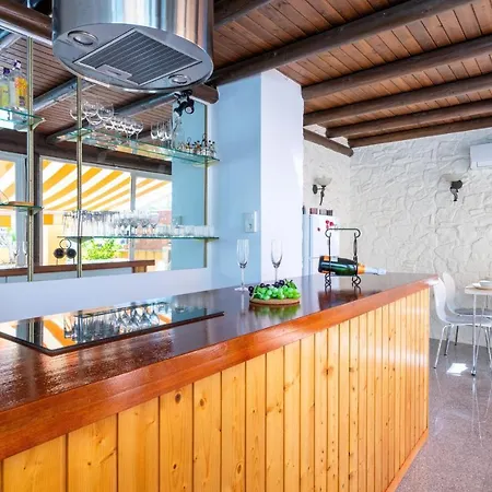 Unique Penthouse By Costarentals - Ref 80 Appartement *